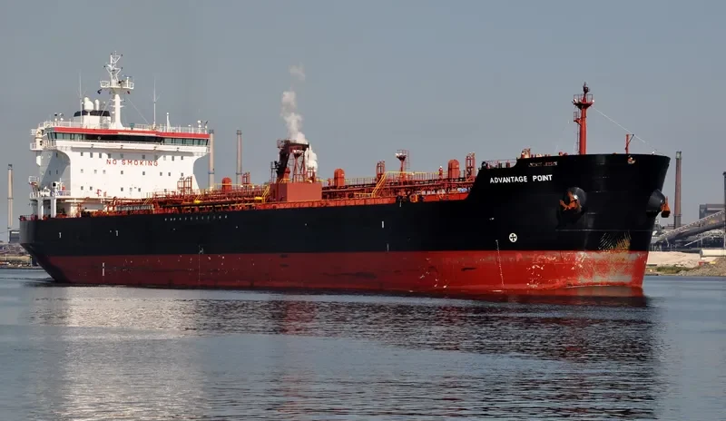 ADVANTAGE POINT Tanker IMO 9327384 photo 9