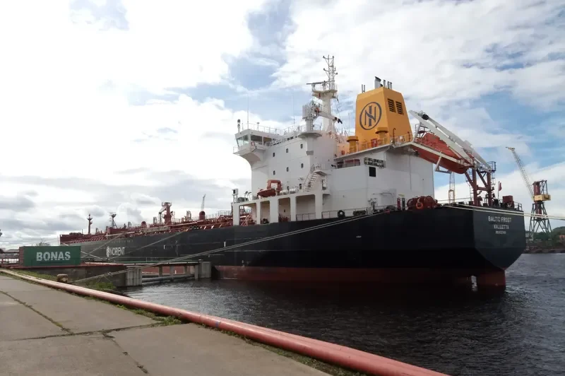 BALTIC FROST Tanker IMO 9327401
