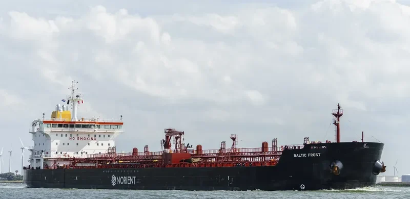 BALTIC FROST Tanker IMO 9327401 photo 5