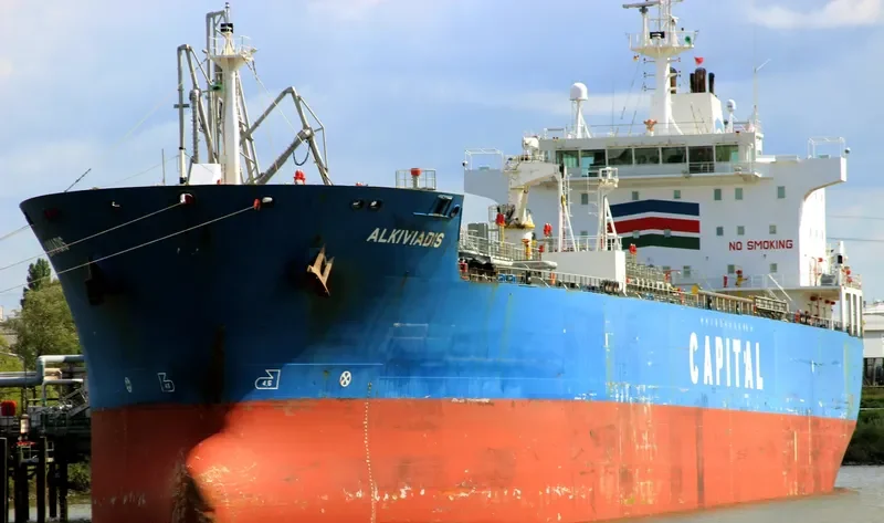SEAWAYS AMBROSE Tanker IMO 9327437 photo 5