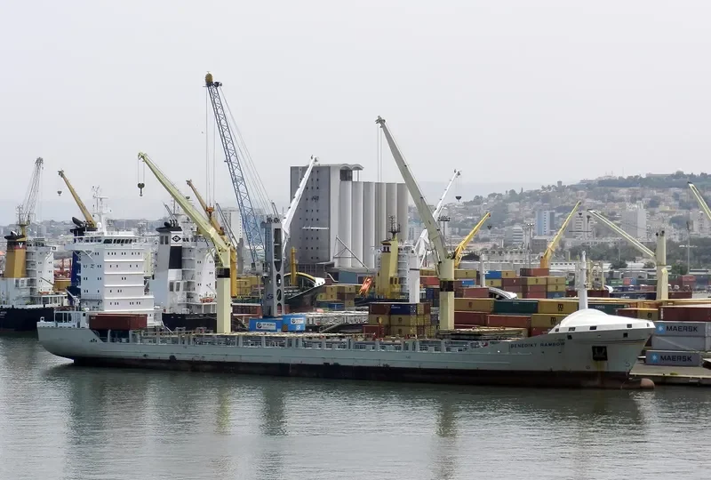 BENEDIKT Container Ship IMO 9327578 photo 2