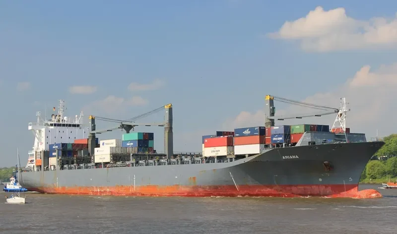 ARIANA Container Ship IMO 9327671 photo 5