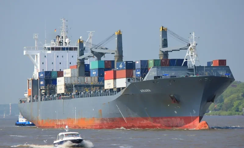 ARIANA Container Ship IMO 9327671 photo 9