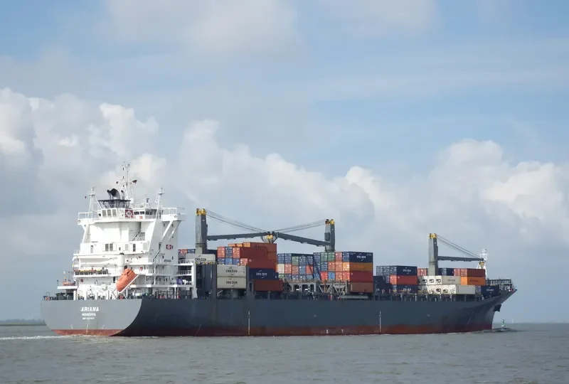 ARIANA Container Ship IMO 9327671 photo 10