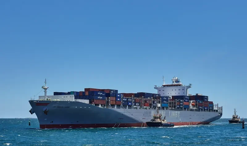 LOS ANGELES TRADER Container Ship IMO 9327798 photo 2