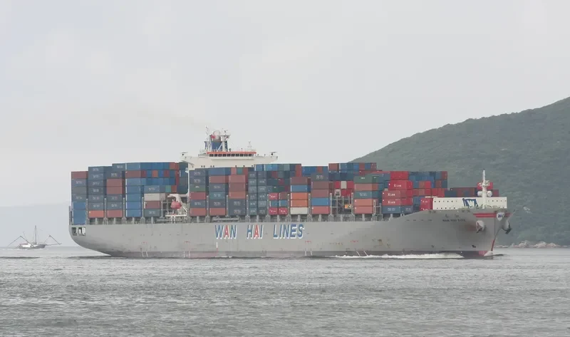 LONG BEACH TRADER Container Ship IMO 9327803 photo 4