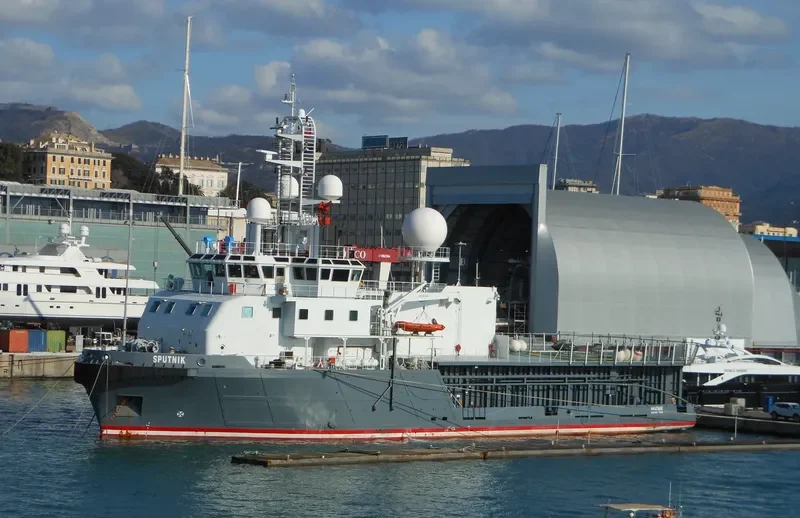 SPUTNIK Offshore Vessel IMO 9327920 photo 2