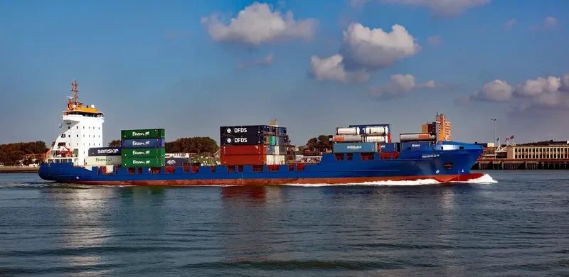 MIRROR Container Ship IMO 9328041 photo 4