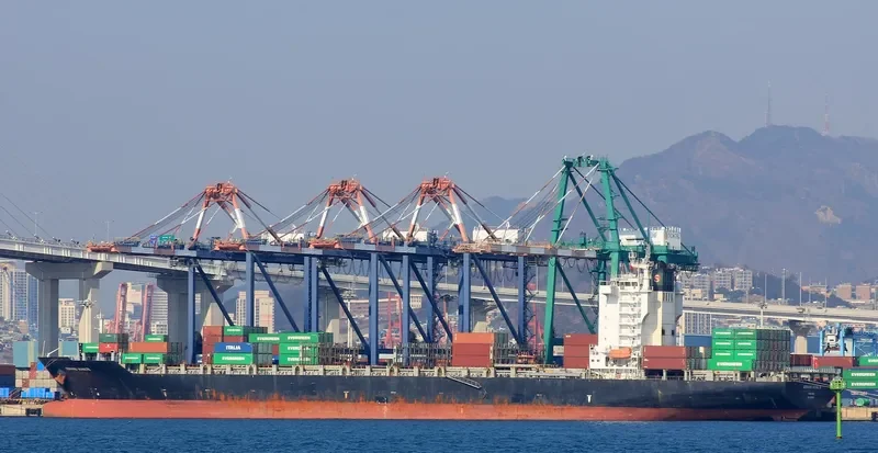 GERHARD SCHULTE Container Ship IMO 9328481 photo 5