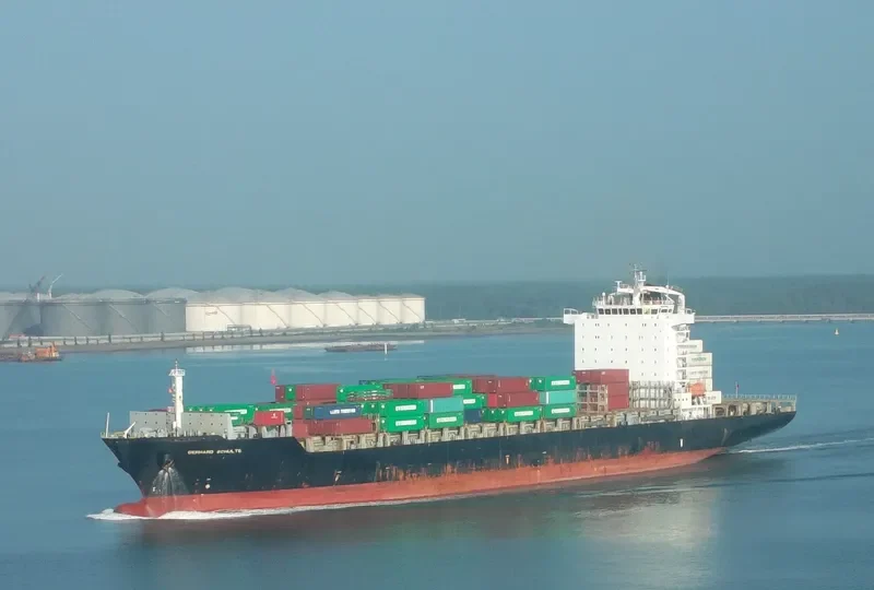 GERHARD SCHULTE Container Ship IMO 9328481 photo 8