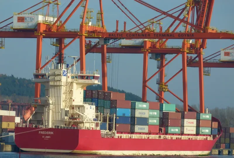 FREDERIK Container Ship IMO 9328637 photo 5