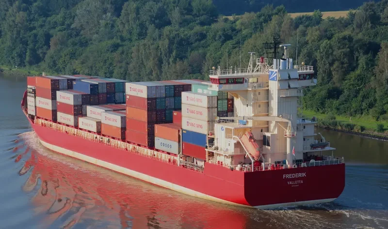 FREDERIK Container Ship IMO 9328637 photo 8