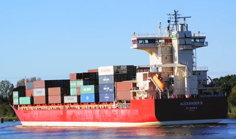 ALEXANDER B Container Ship IMO 9328649 photo 4