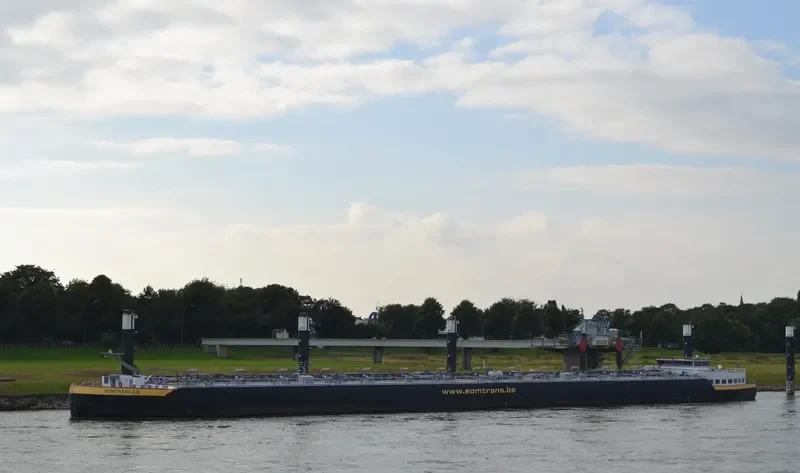 SOMTRANS XIII Tanker IMO 9328742 photo 9