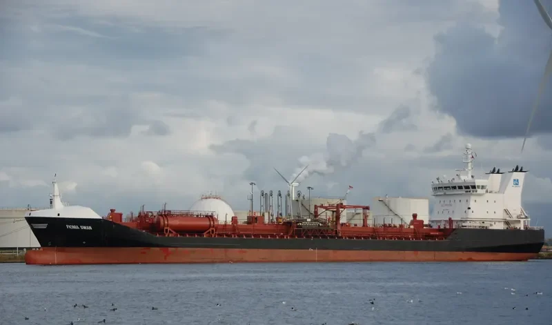 FIONIA SWAN Tanker IMO 9328974 photo 5