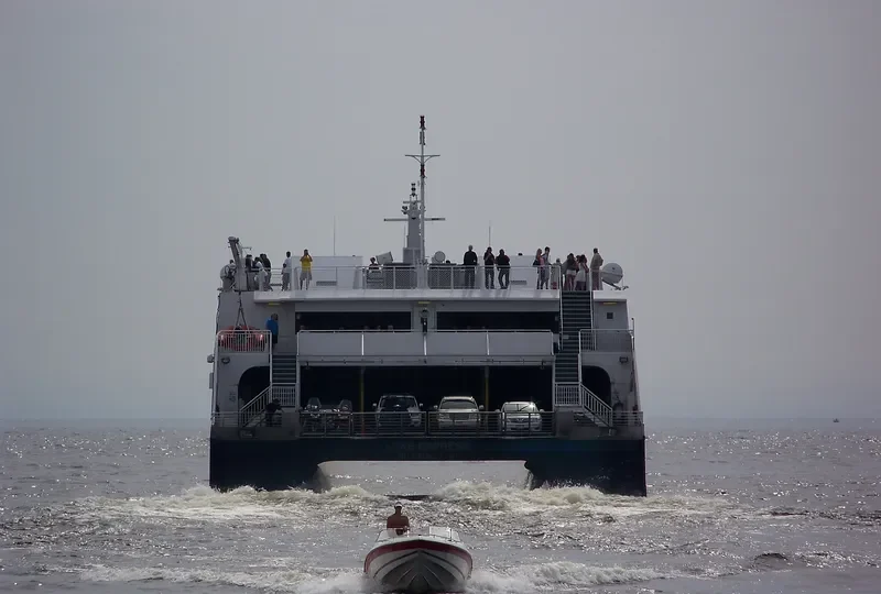 LAKE EXPRESS Ro-Ro IMO 9329253 photo 7