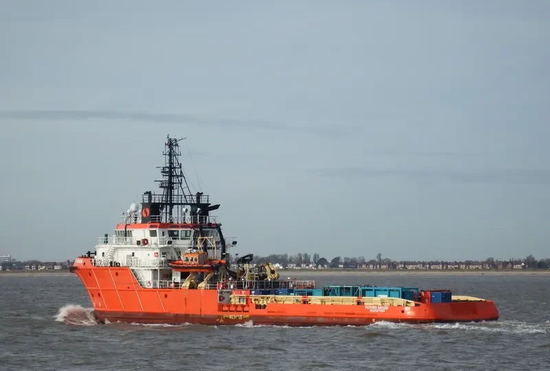 PUTFORD SAVIOUR Offshore Vessel IMO 9329277 photo 10