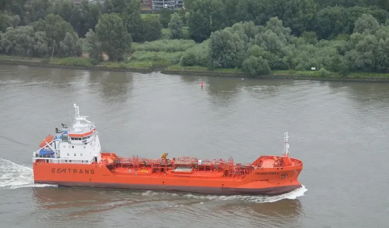 TRANS FJELL Tanker IMO 9329306 photo 5