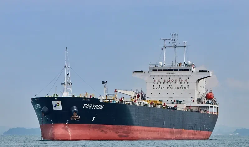 FASTRON Tanker IMO 9329318 photo 7