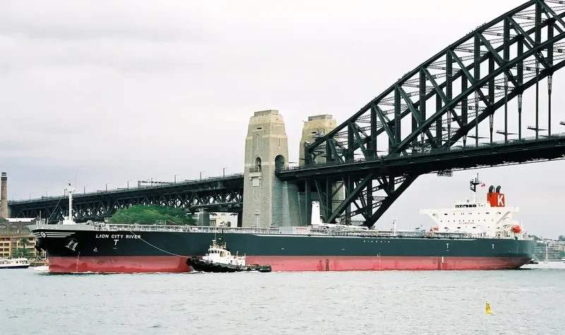 KRITI SAMARIA Tanker IMO 9329409 photo 10