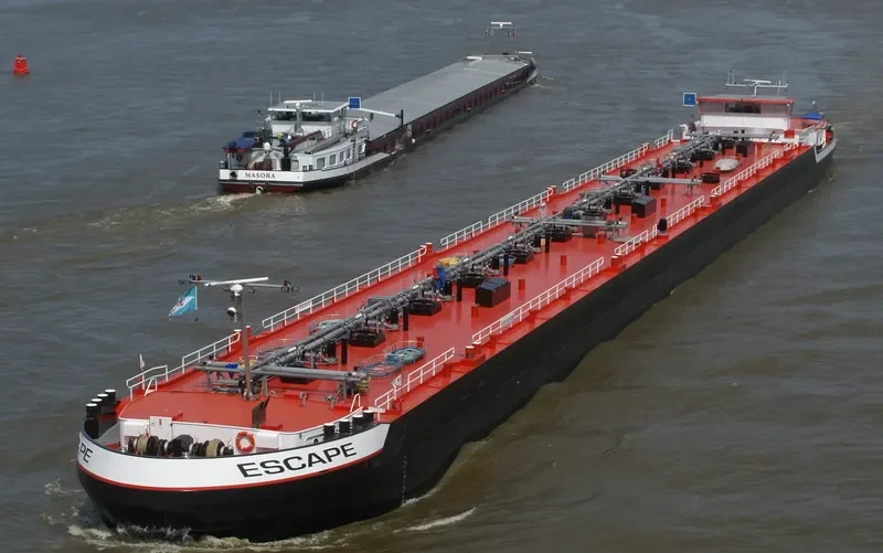 ESCAPE Tanker IMO 9329514 photo 7