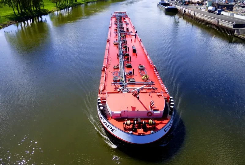 ESCAPE Tanker IMO 9329514 photo 9