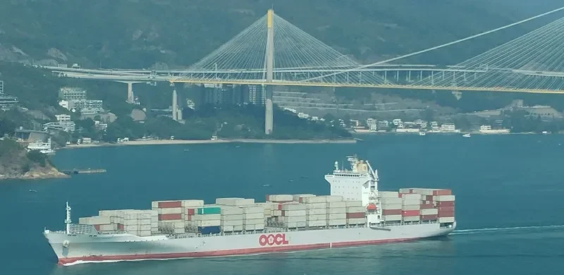 OOCL BUSAN Container Ship IMO 9329540 photo 5