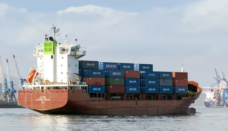 VOSTOCHNY VOYAGER Container Ship IMO 9329590 photo 3