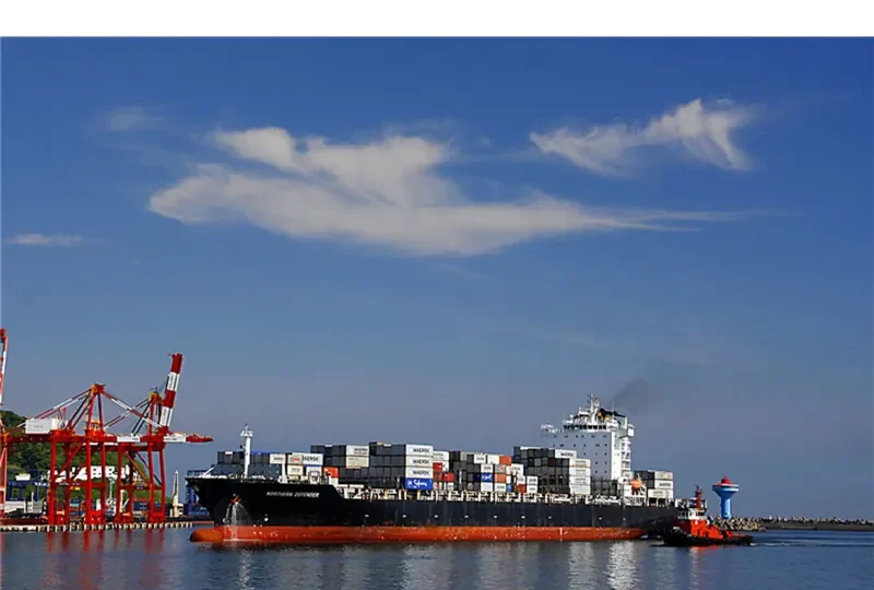 NORTHERN DEFENDER Container Ship IMO 9329643 photo 7