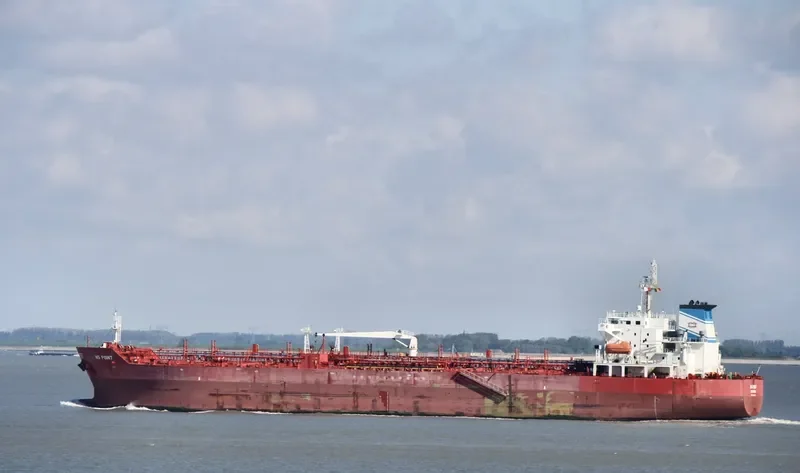 NS POINT Tanker IMO 9329655 photo 7