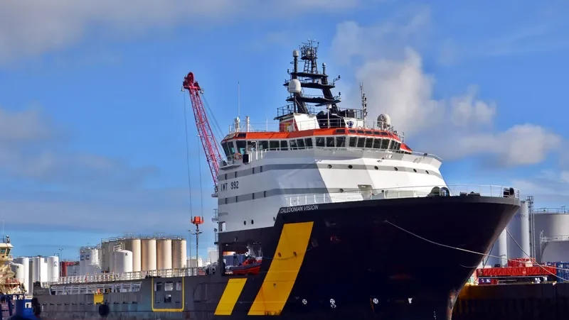 CALEDONIAN VISION Offshore Vessel IMO 9329928 photo 2