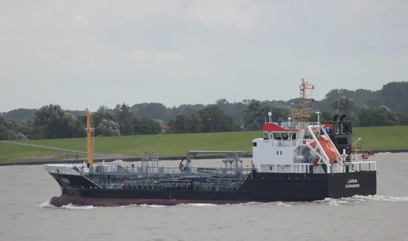 JANA Tanker IMO 9330185 photo 10