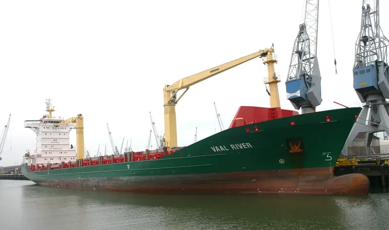 VEGA KAPPA Container Ship IMO 9330252 photo 5