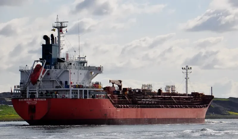 CHEMICAL VOYAGER Tanker IMO 9330379 photo 5