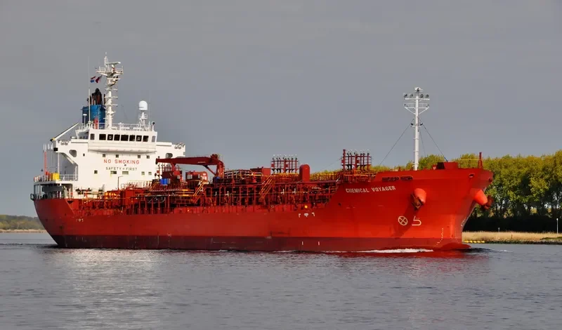 CHEMICAL VOYAGER Tanker IMO 9330379 photo 6