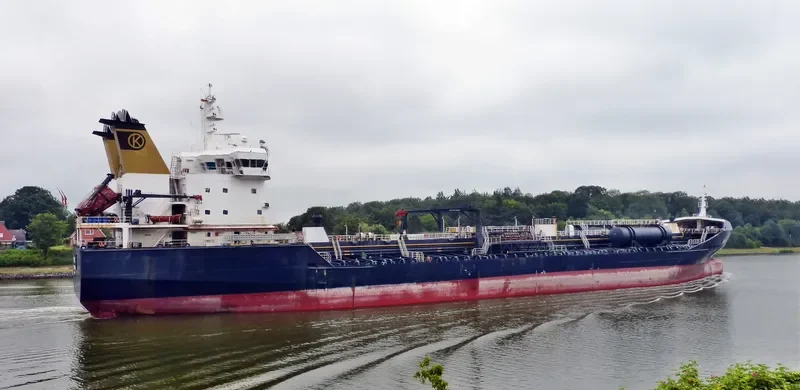 TULIP Tanker IMO 9330434 photo 10