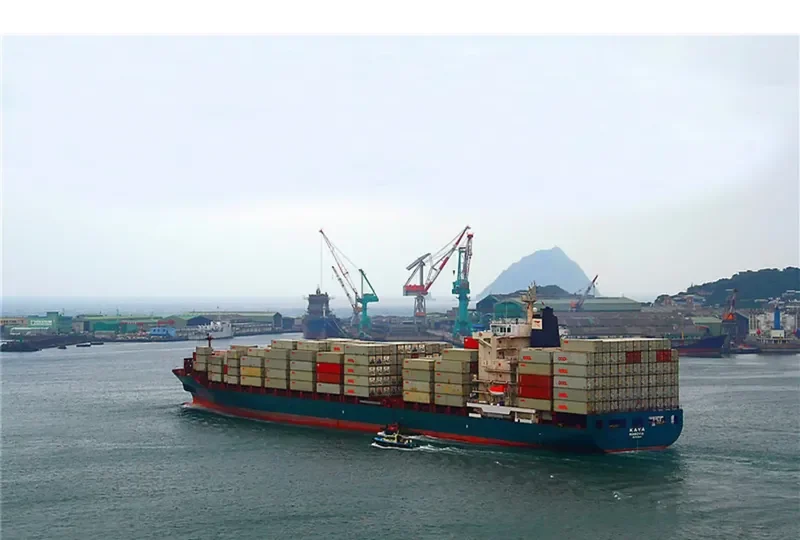 TRF KAYA Container Ship IMO 9330549 photo 2