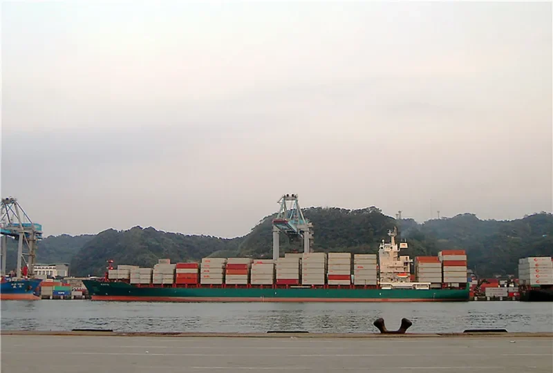 TRF KAYA Container Ship IMO 9330549 photo 4