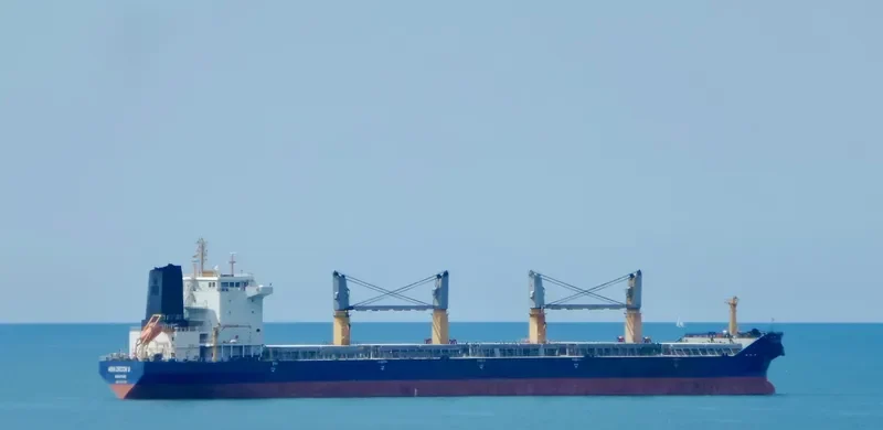 KUAI BANG HAI 18 Bulk Carrier IMO 9330678 photo 2