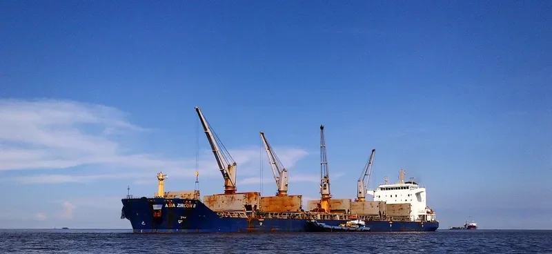 KUAI BANG HAI 18 Bulk Carrier IMO 9330678 photo 5