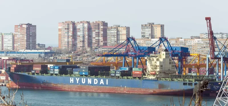 HYUNDAI UNITY Container Ship IMO 9330719 photo 10