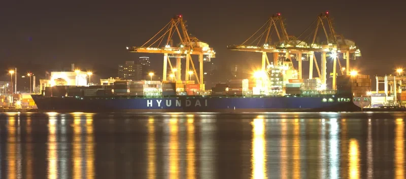 HYUNDAI GRACE Container Ship IMO 9330721 photo 4
