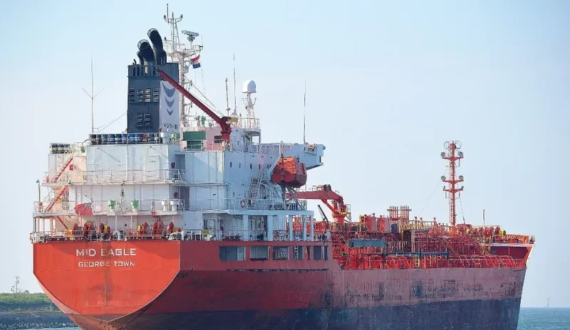 MID EAGLE Tanker IMO 9330795 photo 8