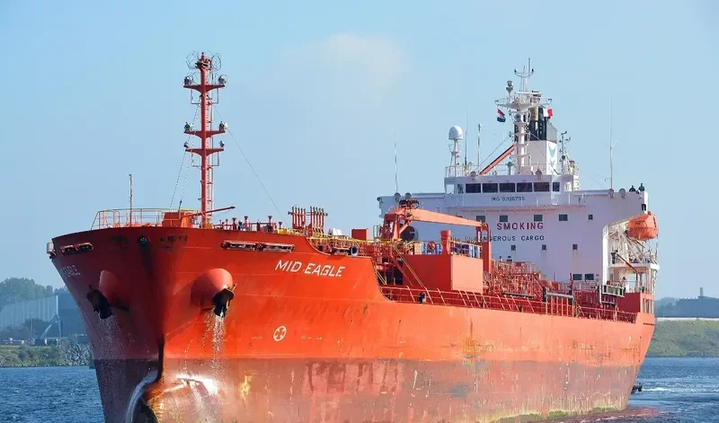 MID EAGLE Tanker IMO 9330795 photo 9