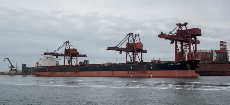 XH NAVIGATOR Bulk Carrier IMO 9330824 photo 8