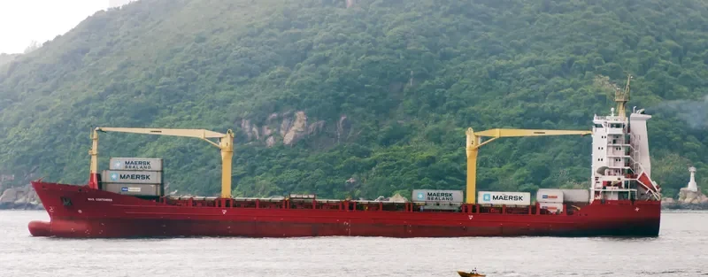 PACIFIC SHENZHEN Container Ship IMO 9330862 photo 4