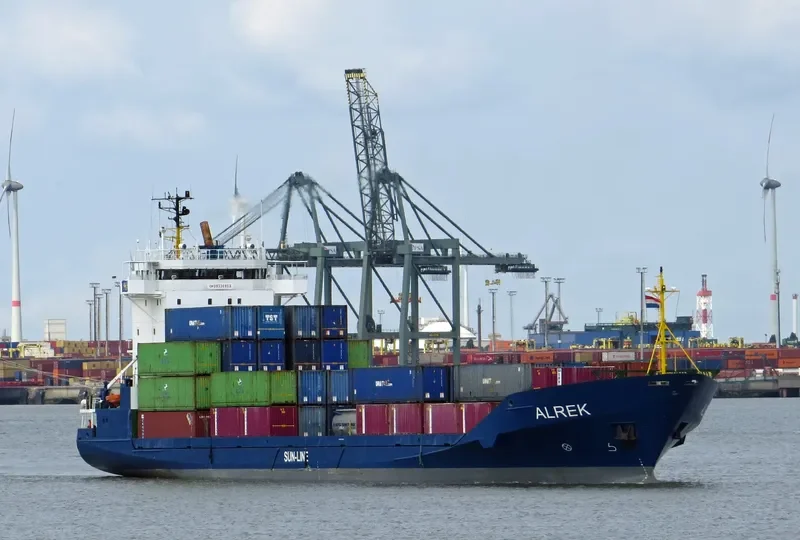 ALREK Container Ship IMO 9330953 photo 10
