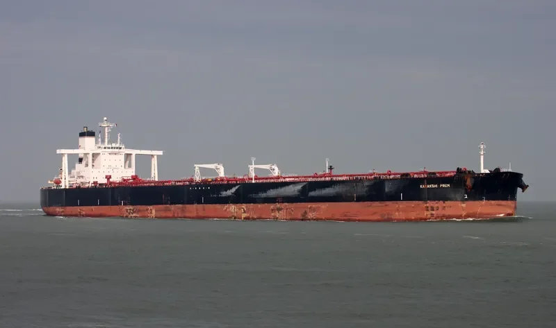 PAPA Tanker IMO 9331244 photo 7