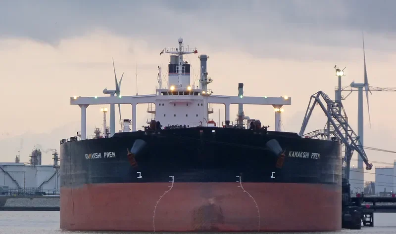 PAPA Tanker IMO 9331244 photo 10