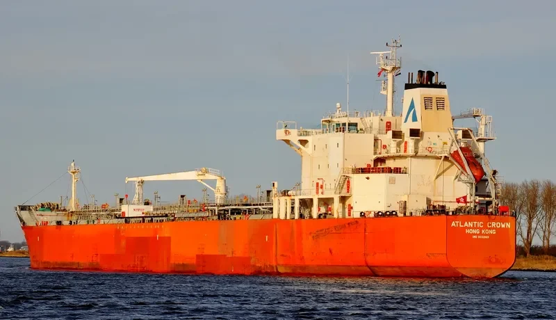 ATLANTIC CROWN Tanker IMO 9332169 photo 8
